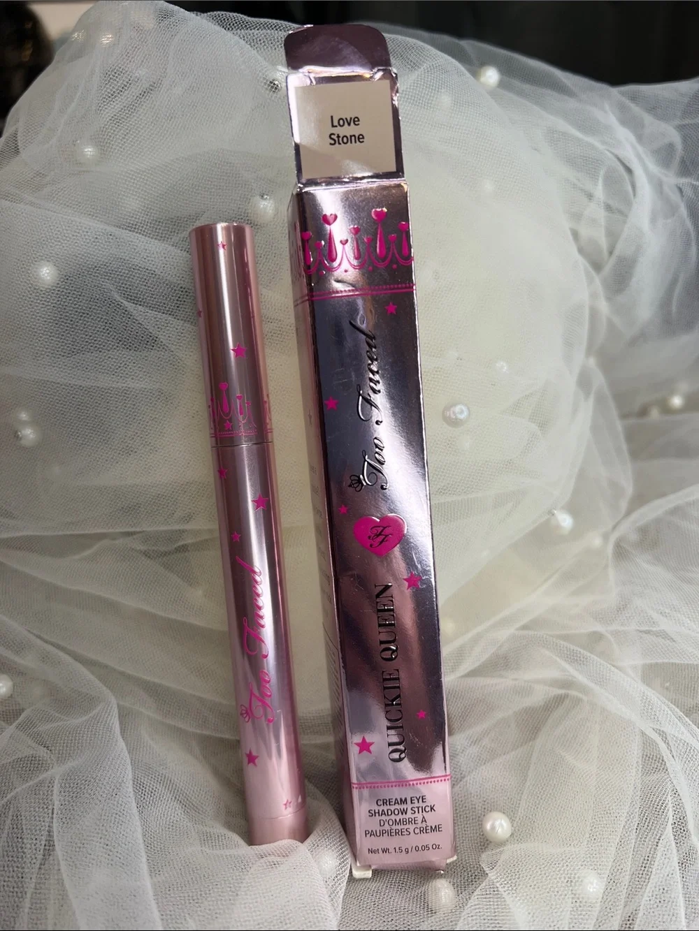 TOO FACED Quickie Queen Eyeshadow Stick